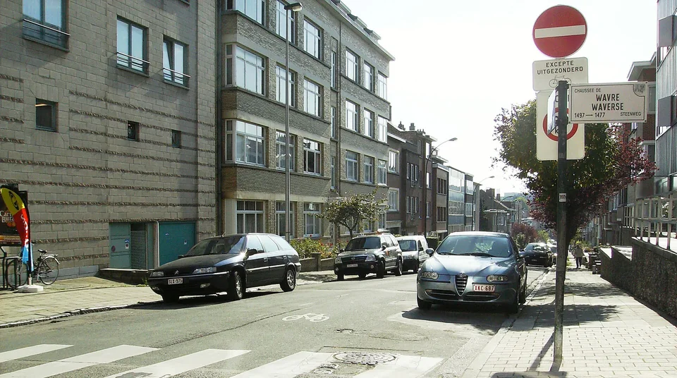 Immeubles bordant l’avenue Henri Strauven à Auderghem.